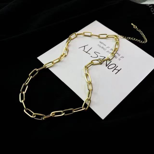 Simple Style Alloy Clavicle Chain Single Layer Necklace display picture 2