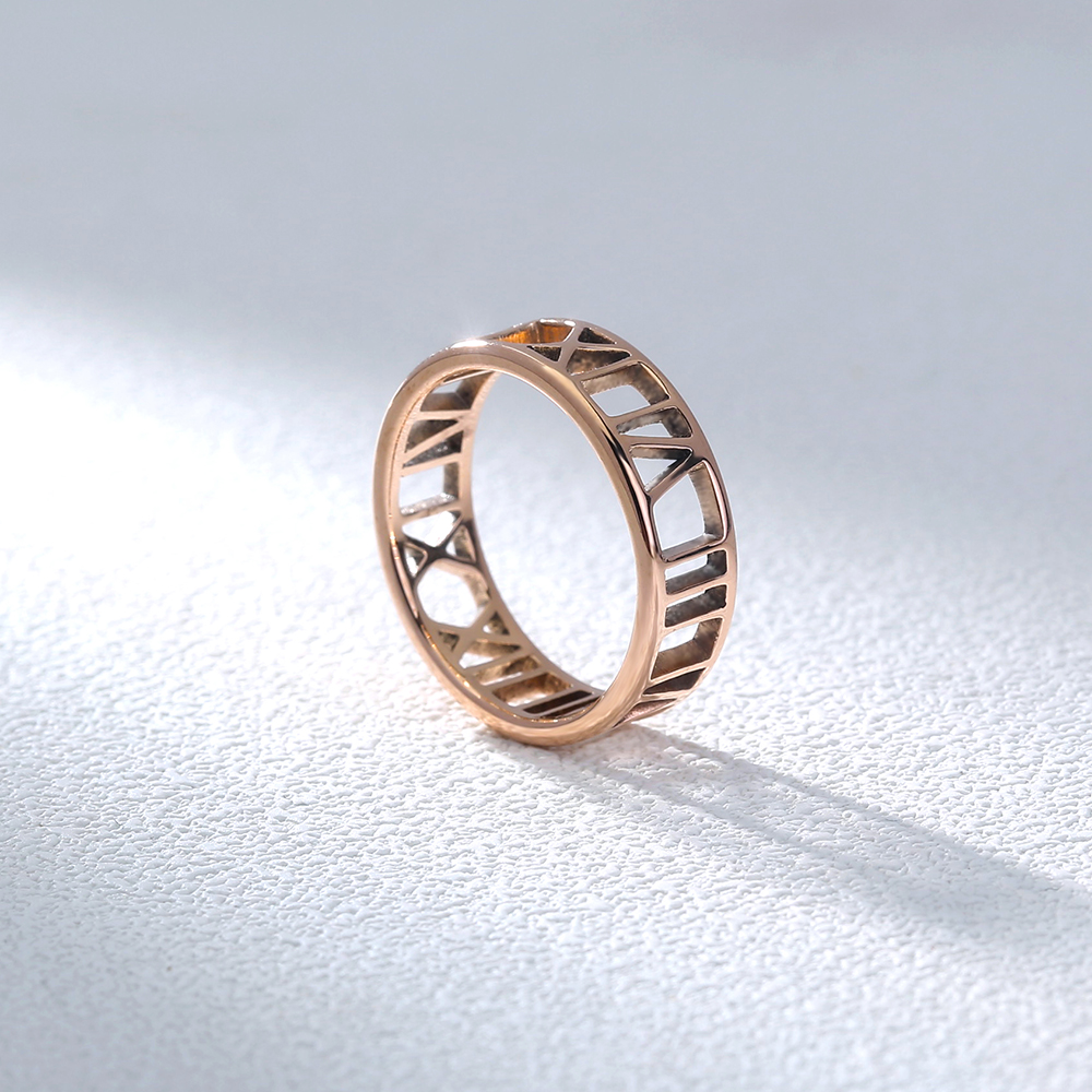 Fashion New Creative Jewelry Geometric Gold Roman Number Stainless Steel Ring display picture 3