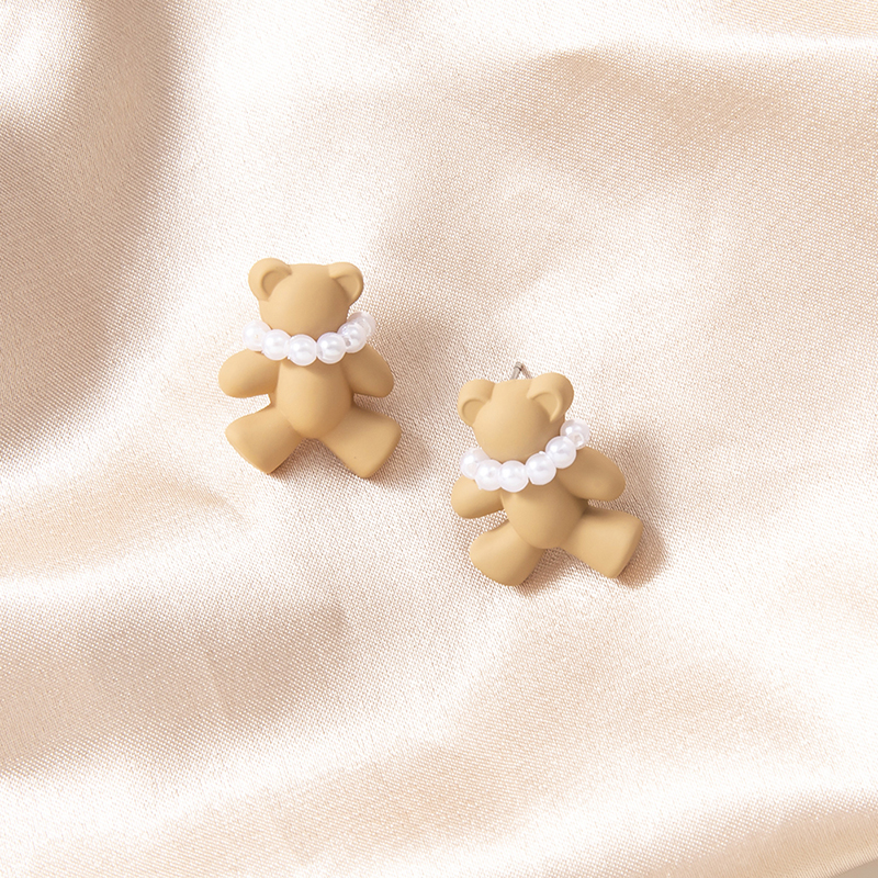 Fashion Cute Imitation Pearl Little Bear Metal Earring Female display picture 3