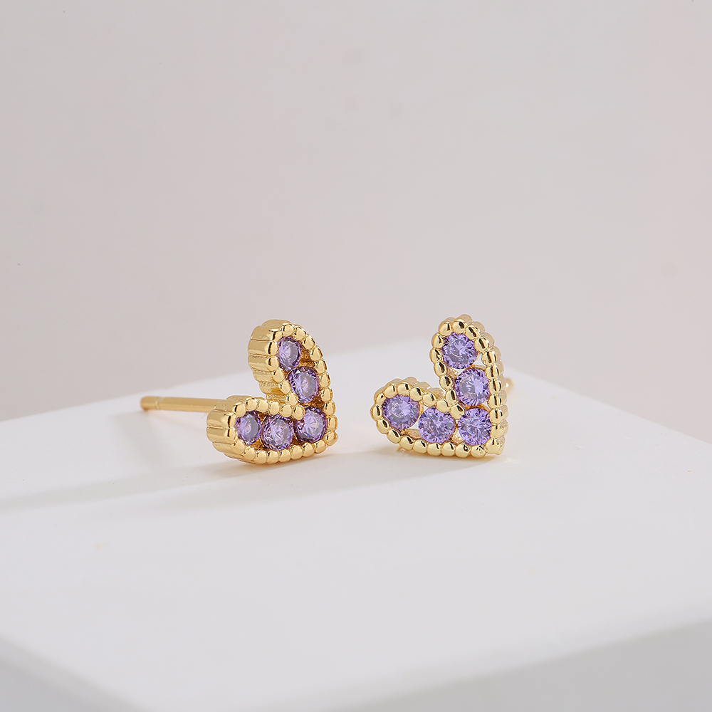 Fashion Copper 18k Gold Heart-shaped Zircon Stud Earrings display picture 4