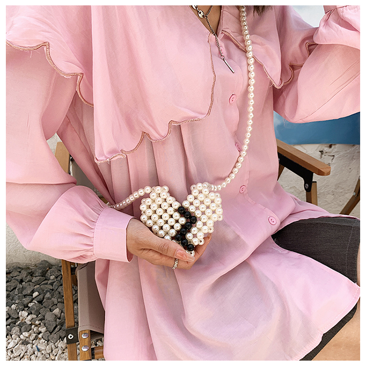 Fashion New Summer Heart Shape Pearl Crossbody Handmade Mini Bag display picture 1