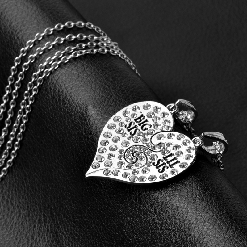 Fashion Good Sisters Heart Shape Inlaid Rhinestone Necklace Set display picture 5