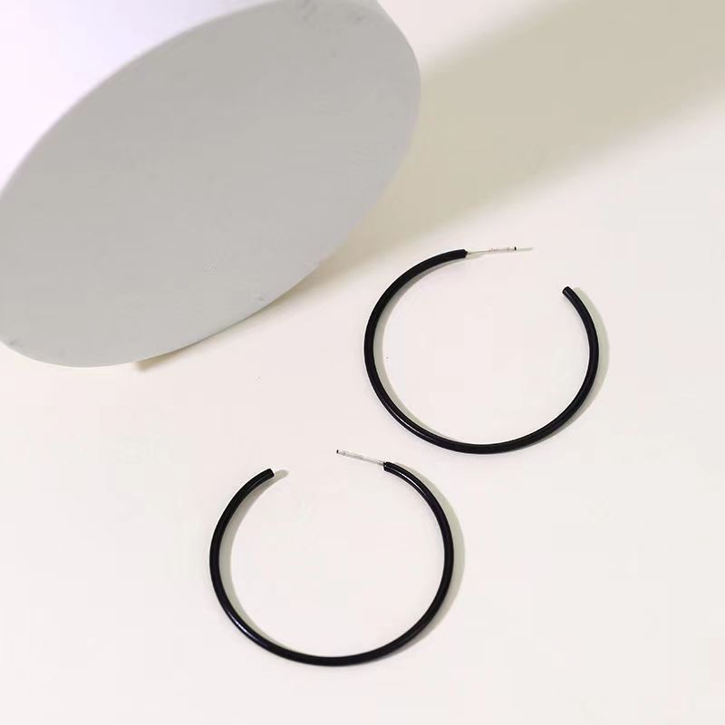As Picture Ins Style Exaggerated Fashion C Shape Geometric Stoving Varnish Plating Alloy No Inlaid Earrings display picture 3