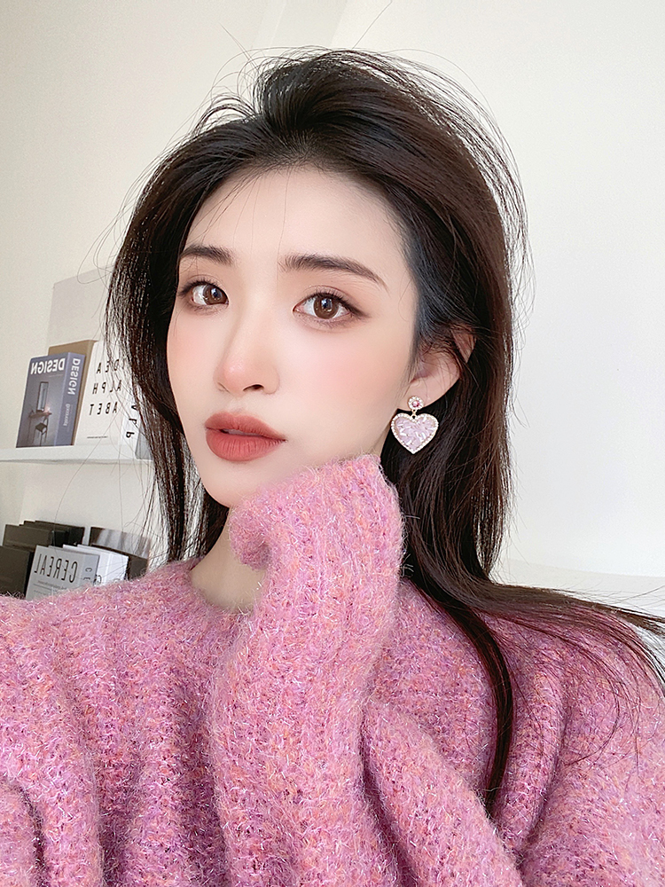 Fashion Simple Pink Heart Shape Geometric Women Alloy Earrings Eardrops display picture 4