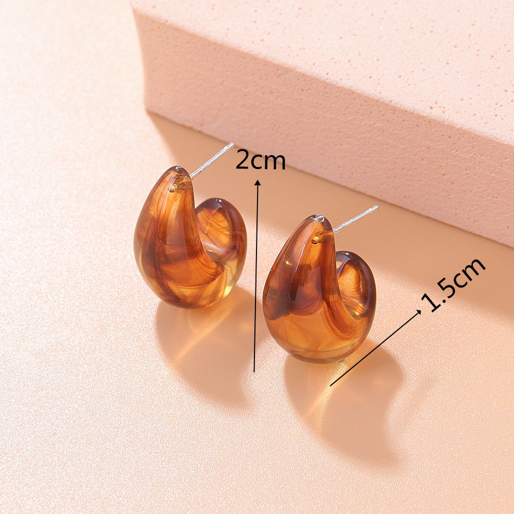 Fashion New Retro Simple Drop-shaped Resin Stud Earrings Women display picture 7