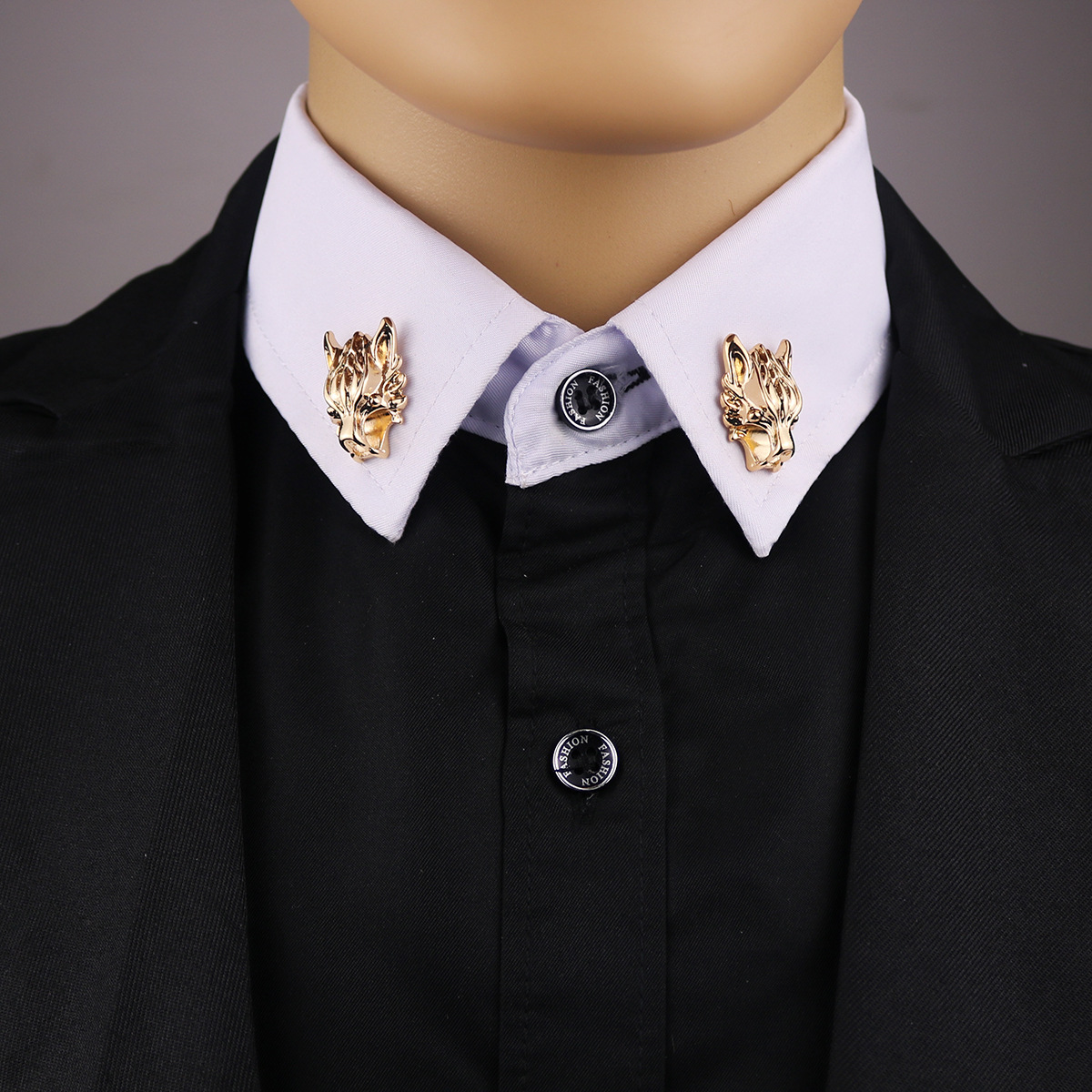 Fashion Alloy Wolf Head Alloy Brooch Collar Pin display picture 1