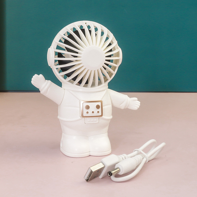Fashion Astronaut Mini Fan Small Portable Handheld Usb Rechargeable Fan Children Festival Gift Fan display picture 1