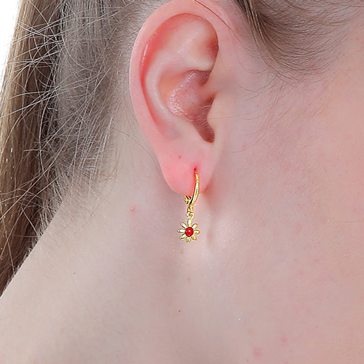 Classic Simple Fashion Flower Plated Bling Gold Copper Earrings display picture 1