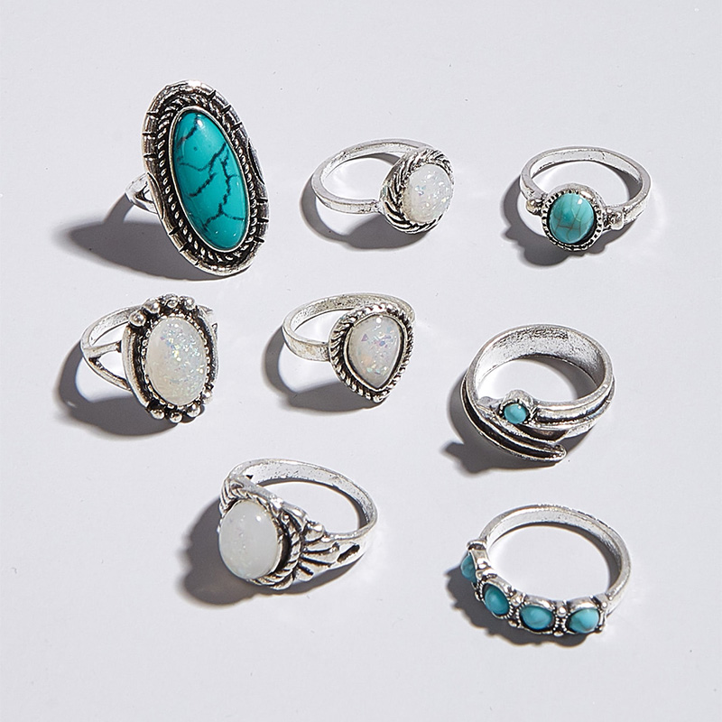 Vintage Alloy Inlaid Turquoise Geometric Ring Set Of 8 display picture 5