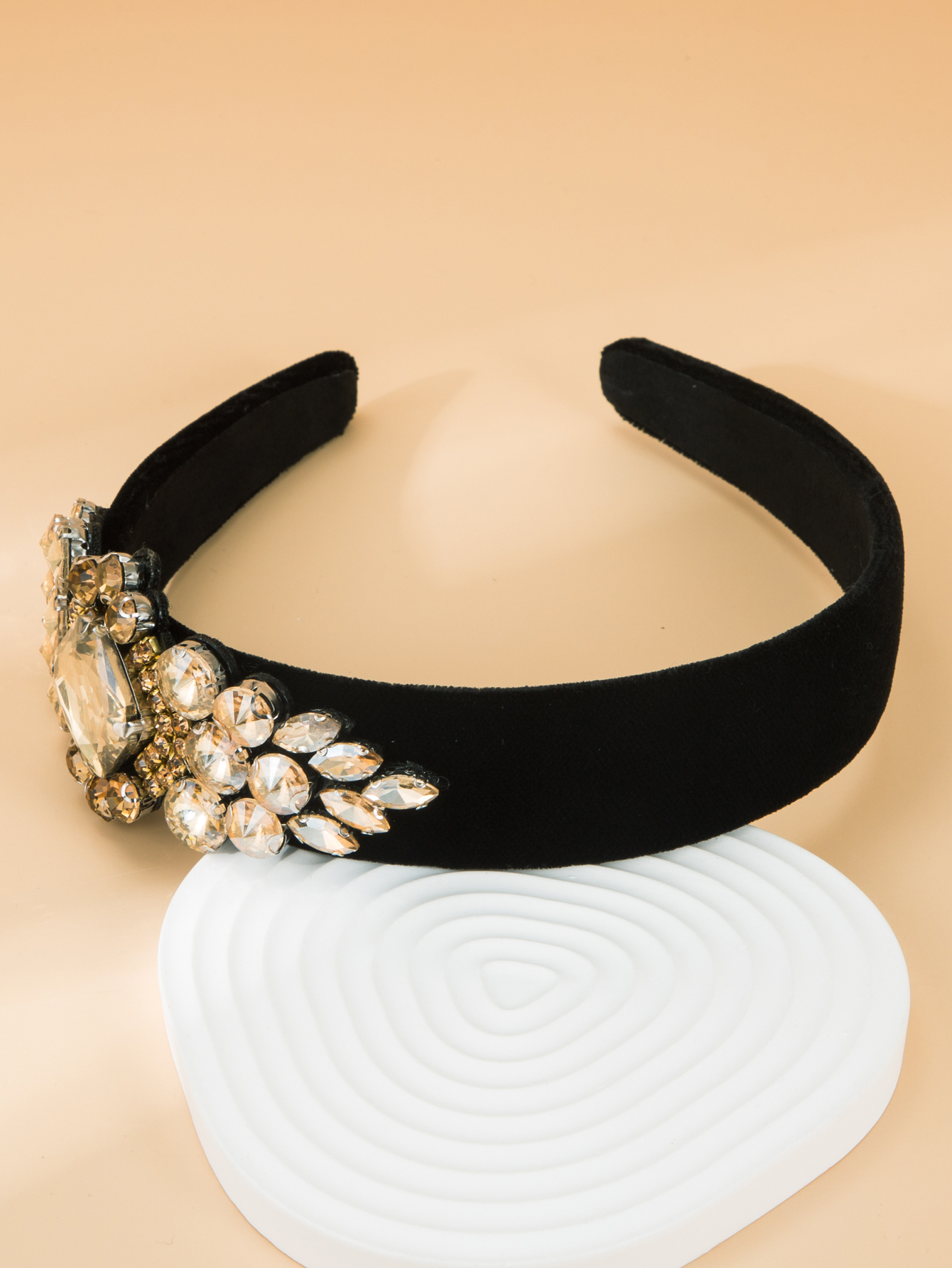 Fashion Baroque Shiny Golden Velvet Cloth Headband Hair Accessories display picture 5