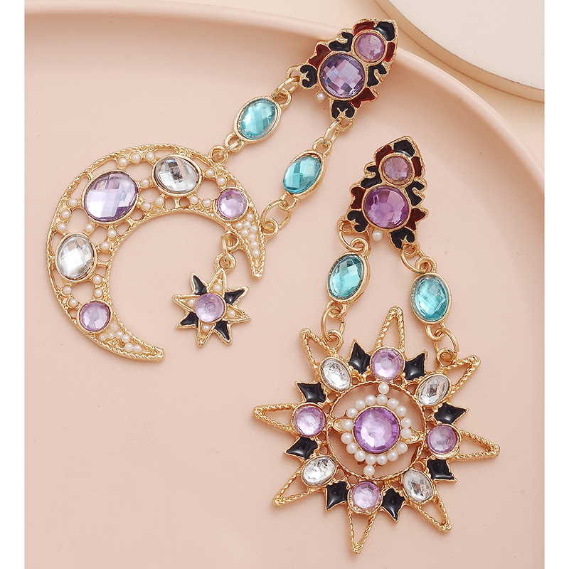 Fashion Bohemian Rhinestone Sun Moon Star Asymmetric Alloy Stud Earrings display picture 2