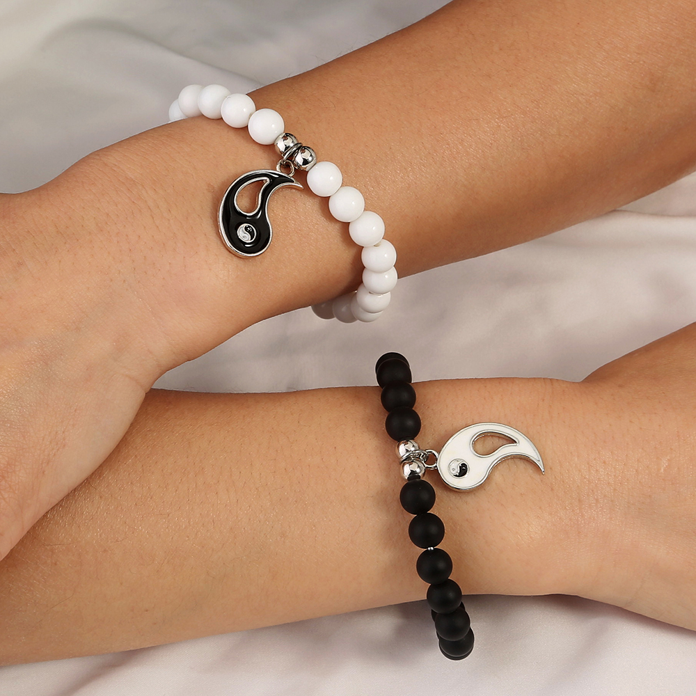 New Fashion Jewelry Black And White Element Beads Tai Chi Gossip Pendant Bracelet display picture 10
