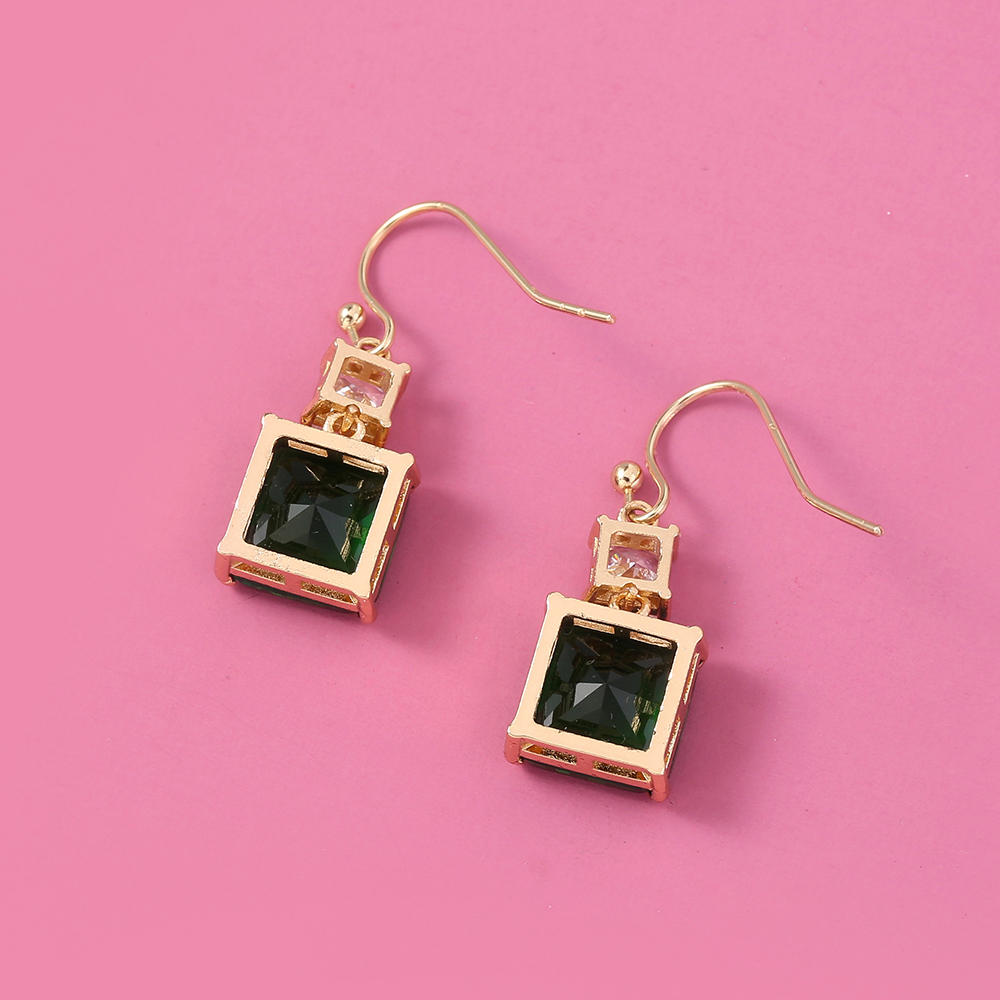 Niche Design Ins Style Jewelry Square Emerald Zircon Element Pendant Earrings display picture 6