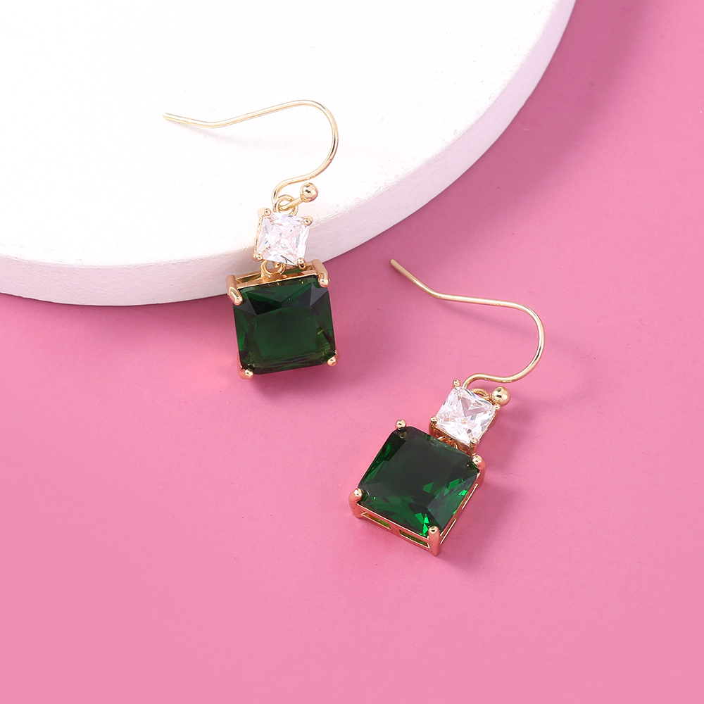 Niche Design Ins Style Jewelry Square Emerald Zircon Element Pendant Earrings display picture 7