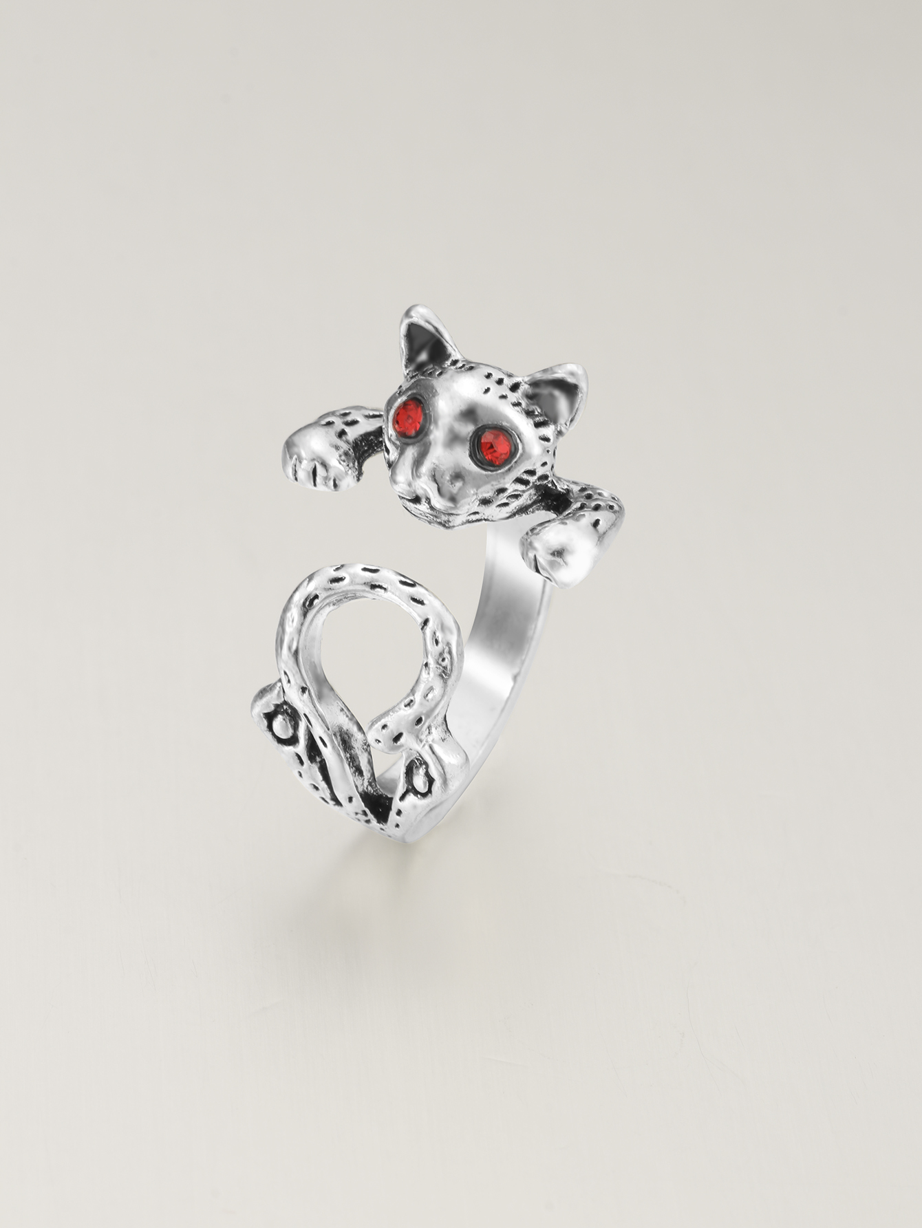 Korean Version Design S925 Sterling Silver Ring Net Celebrity Personality Hip-hop Hipster Lucky Cat Silver Ring Jewelry display picture 1