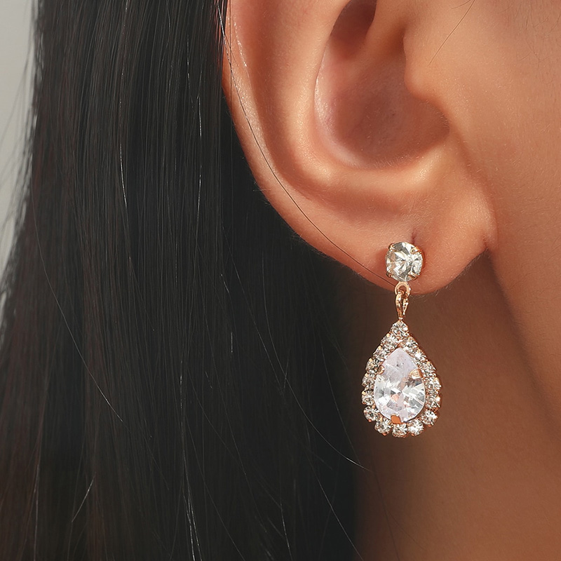 Fashion Geometric Rhinestone Crystal Zircon Drop Alloy Earrings display picture 5
