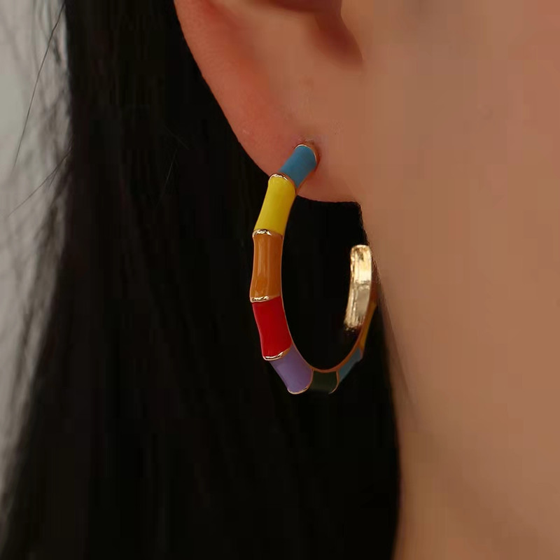 New Color C-shaped Oil Drop Bamboo Large Circle Alloy Earrings display picture 2
