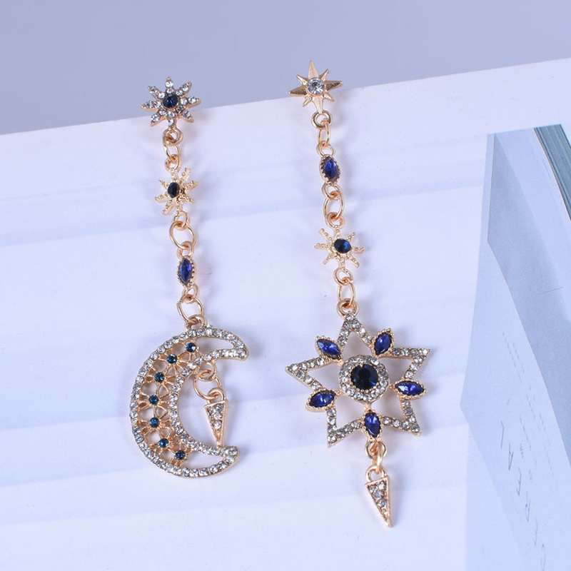 Fashion Full Diamond Rhinestone Asymmetric Star Moon Alloy Earrings display picture 6