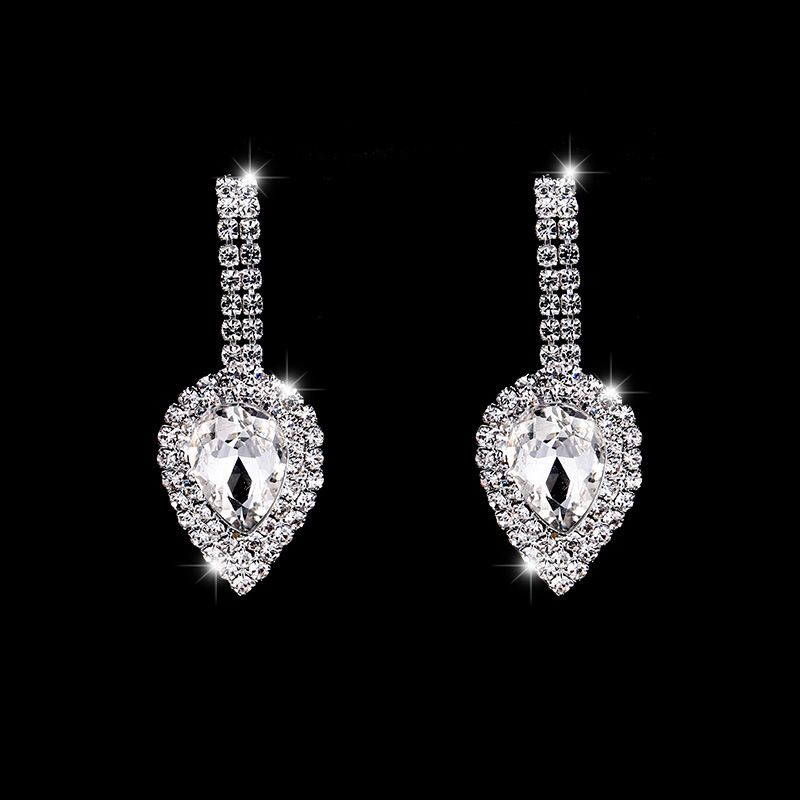 Claw Chain Rhinestone Crystal Water Drop Necklace Stud Earrings Set display picture 4