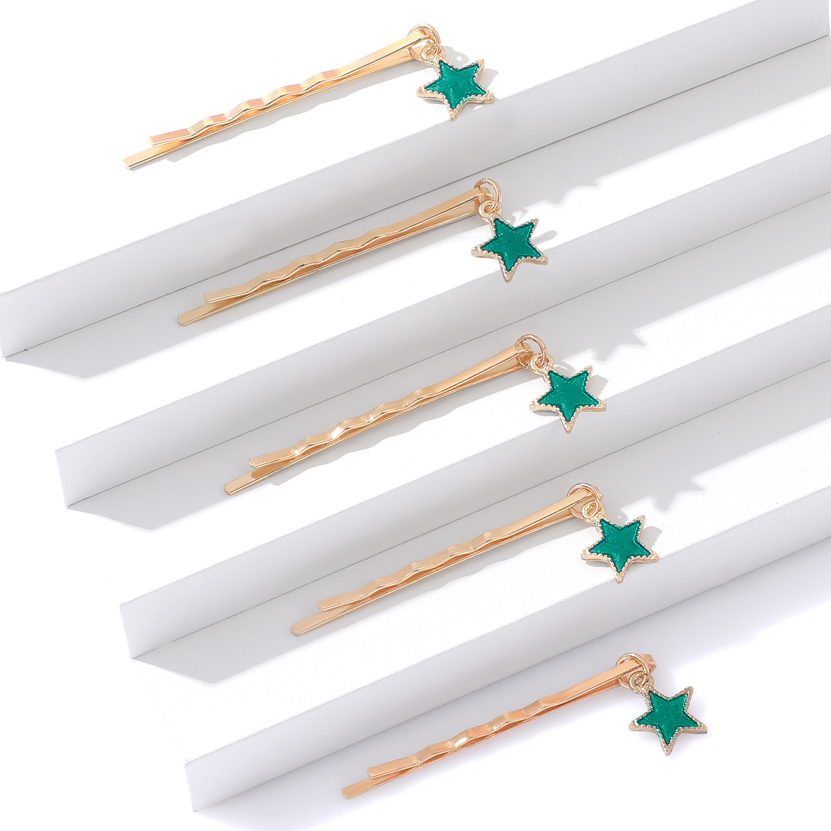 5-piece Set Of New Korean Creative Women&#39;s Green Star Bangs One Word Clip Hairpin Set display picture 1