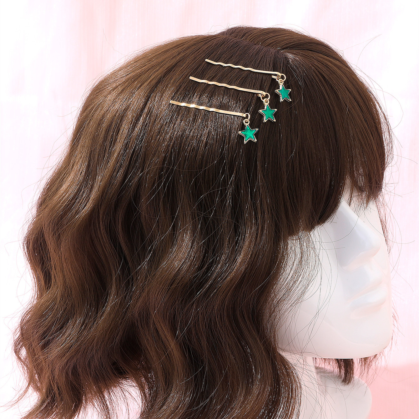 5-piece Set Of New Korean Creative Women&#39;s Green Star Bangs One Word Clip Hairpin Set display picture 2