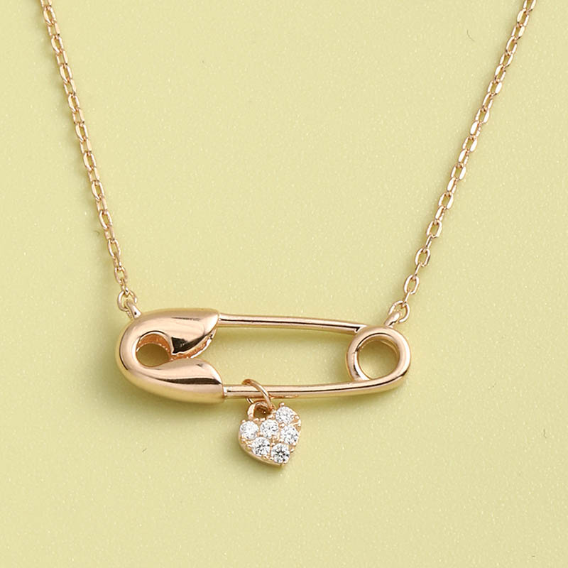 Light Luxury Niche S925 Silver Necklace display picture 5