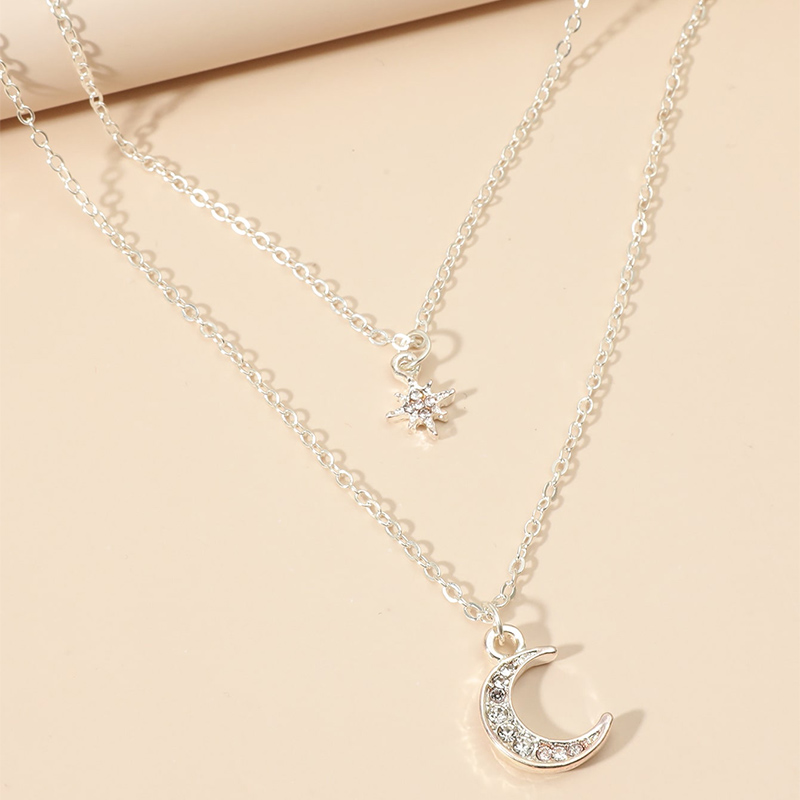 Fashion Jewelry Rhinestone Star Moon Necklace display picture 2
