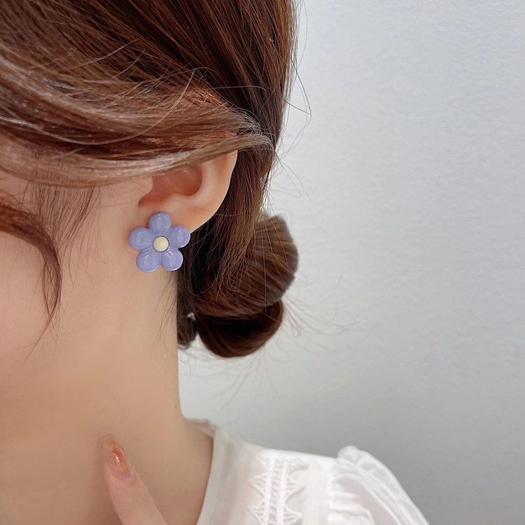 Korean Temperament Net Red Ins Wind Flower Earrings Female 2022 New Trendy Fashion All-match Cute Earrings Earrings display picture 15