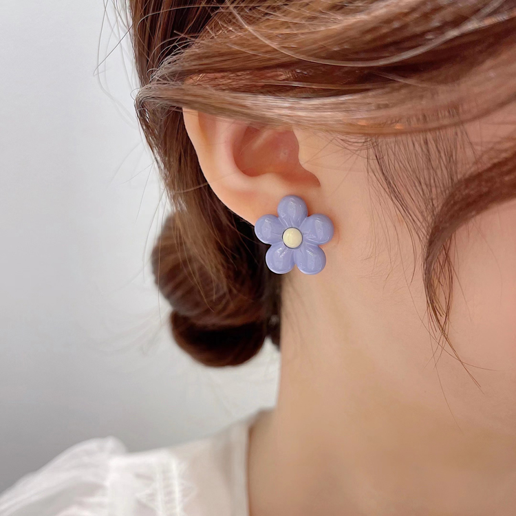 Korean Temperament Net Red Ins Wind Flower Earrings Female 2022 New Trendy Fashion All-match Cute Earrings Earrings display picture 24