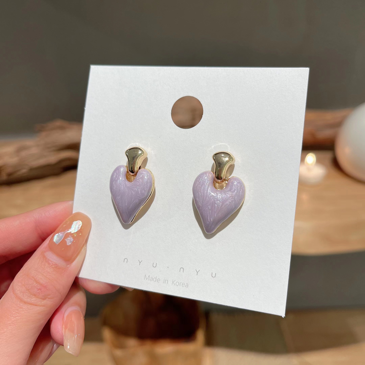 Purple Sweet 2022 New Trendy Female Love Earrings French Girl Heart Earrings Niche High-end Earrings display picture 5