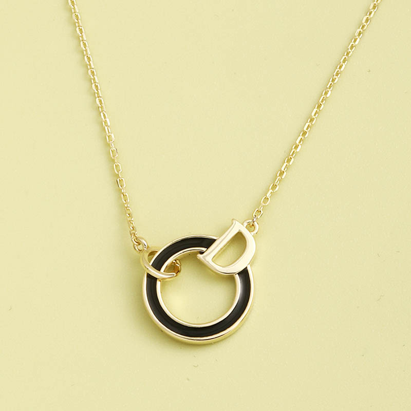 Light Luxury Niche Simple Classic S925 Silver Necklace display picture 1