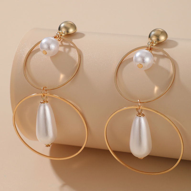 Cross-border Fashion Ol Jewelry Pearl Beaded Ring Earrings Rice Bead Alloy Geometric Earrings display picture 6