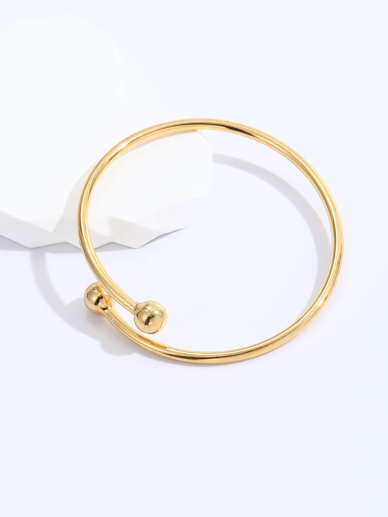 Einfache Mode Kupfer Galvani 18k Goldene Open-end Glänzend Armband display picture 2
