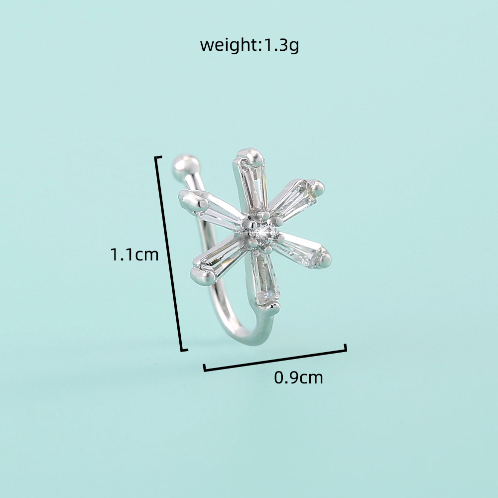 Personality Classic Punch-free Hand-inlaid Geometric Petal Zircon Copper Nose Ring display picture 5