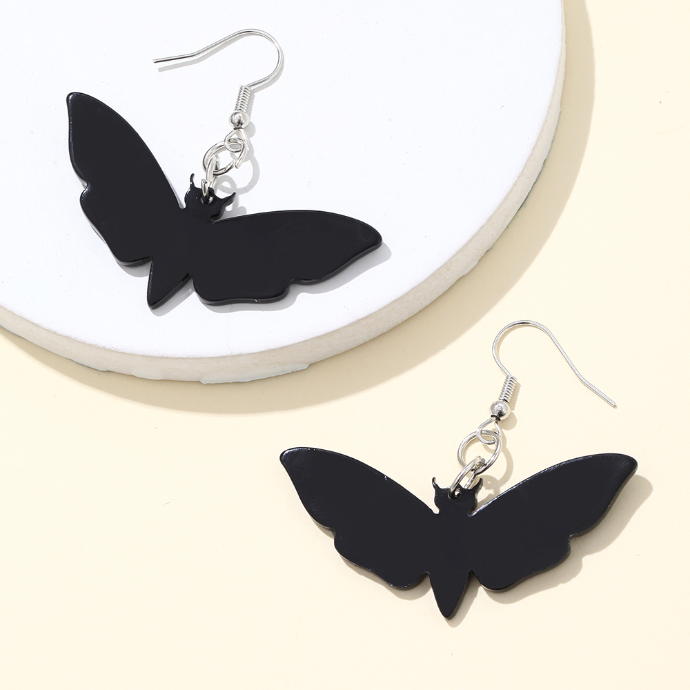 Fashion Elegant Acrylic Dark Butterfly Black Skull Earrings Female display picture 4