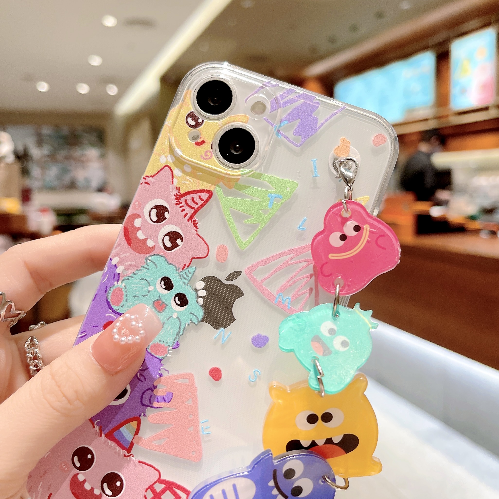 Fashion Cartoon Painted Flower Heart Chain Iphone 13 Mobile Phone Case display picture 9