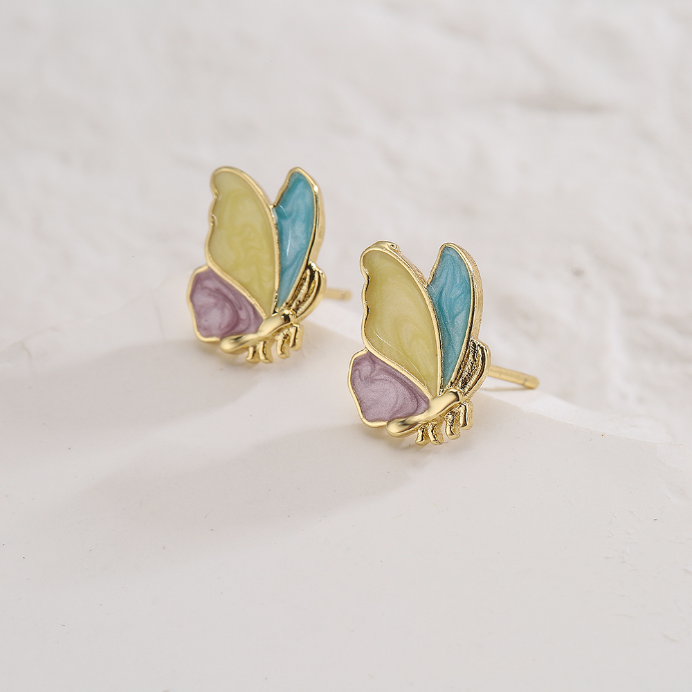Fashion 18k Gold Plating Zircon Dripping Butterfly Copper Ear Studs Earring display picture 2