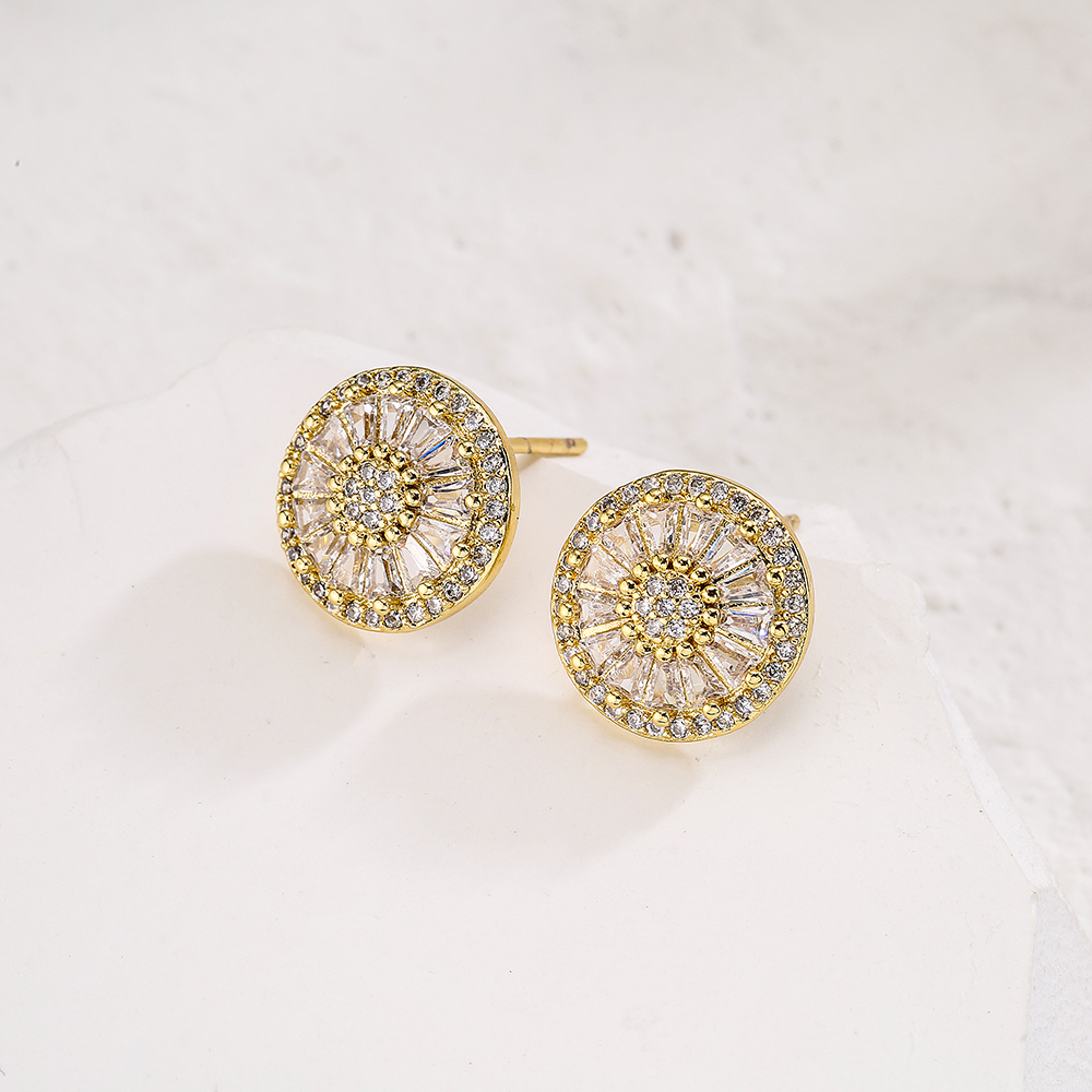 Fashion Geometric Inlaid Zircon Copper Zircon Earrings display picture 2