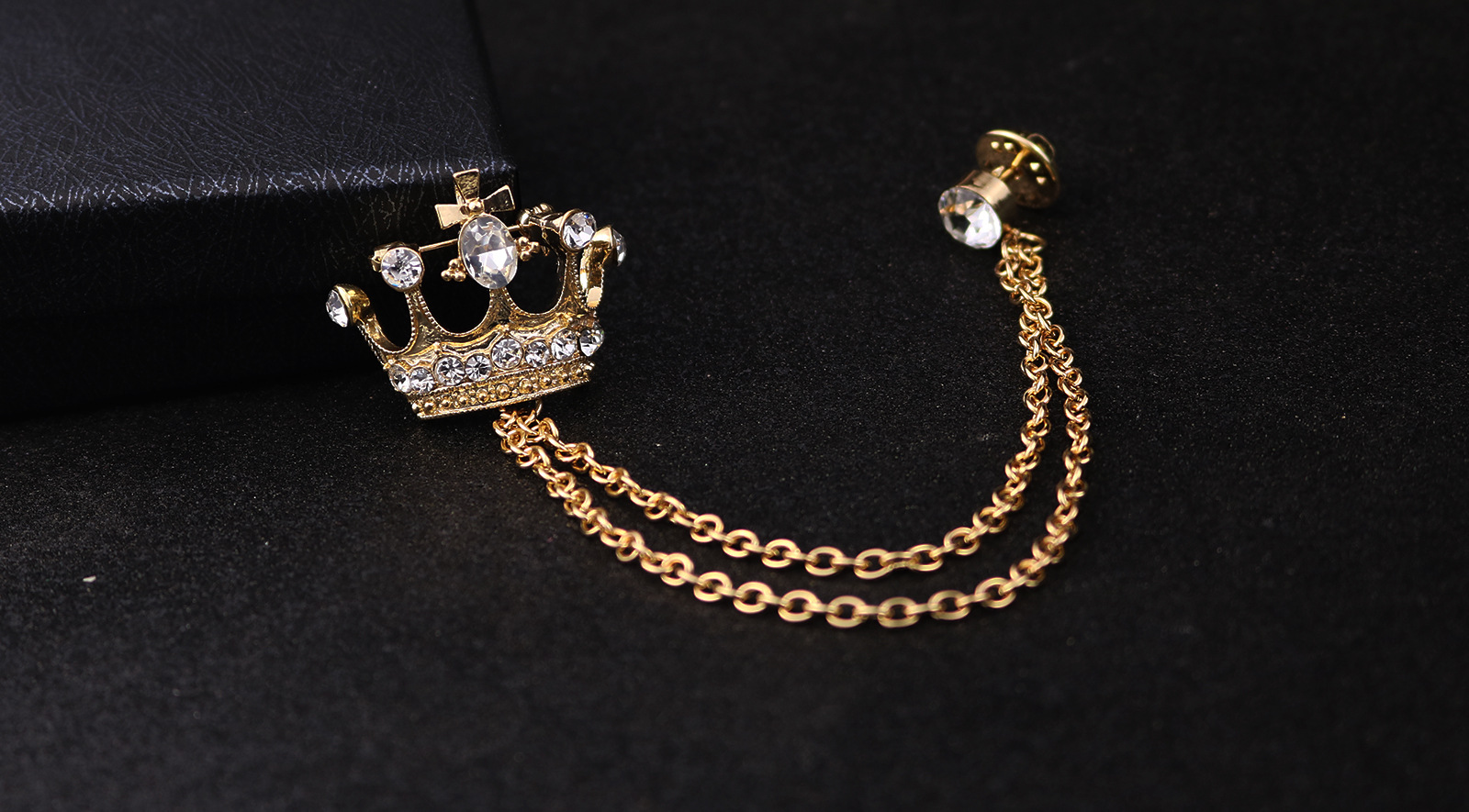 New Style Alloy Crown Chain Inlaid Rhinestone Brooch Corsage display picture 4