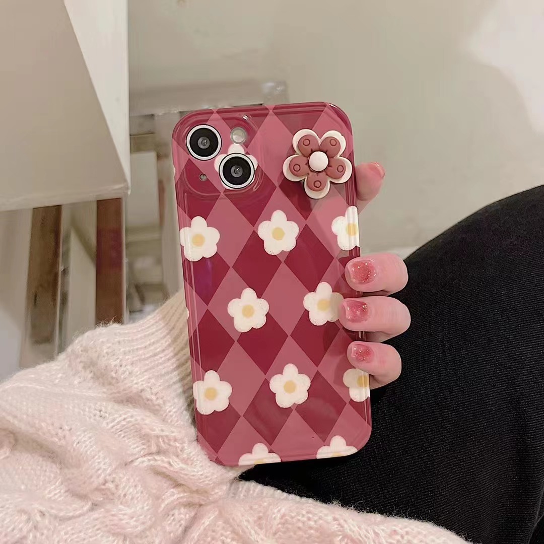 Fashion Wine Red Three-dimensional Little Flower Rhombus Grid Iphone13 Phone Case display picture 3