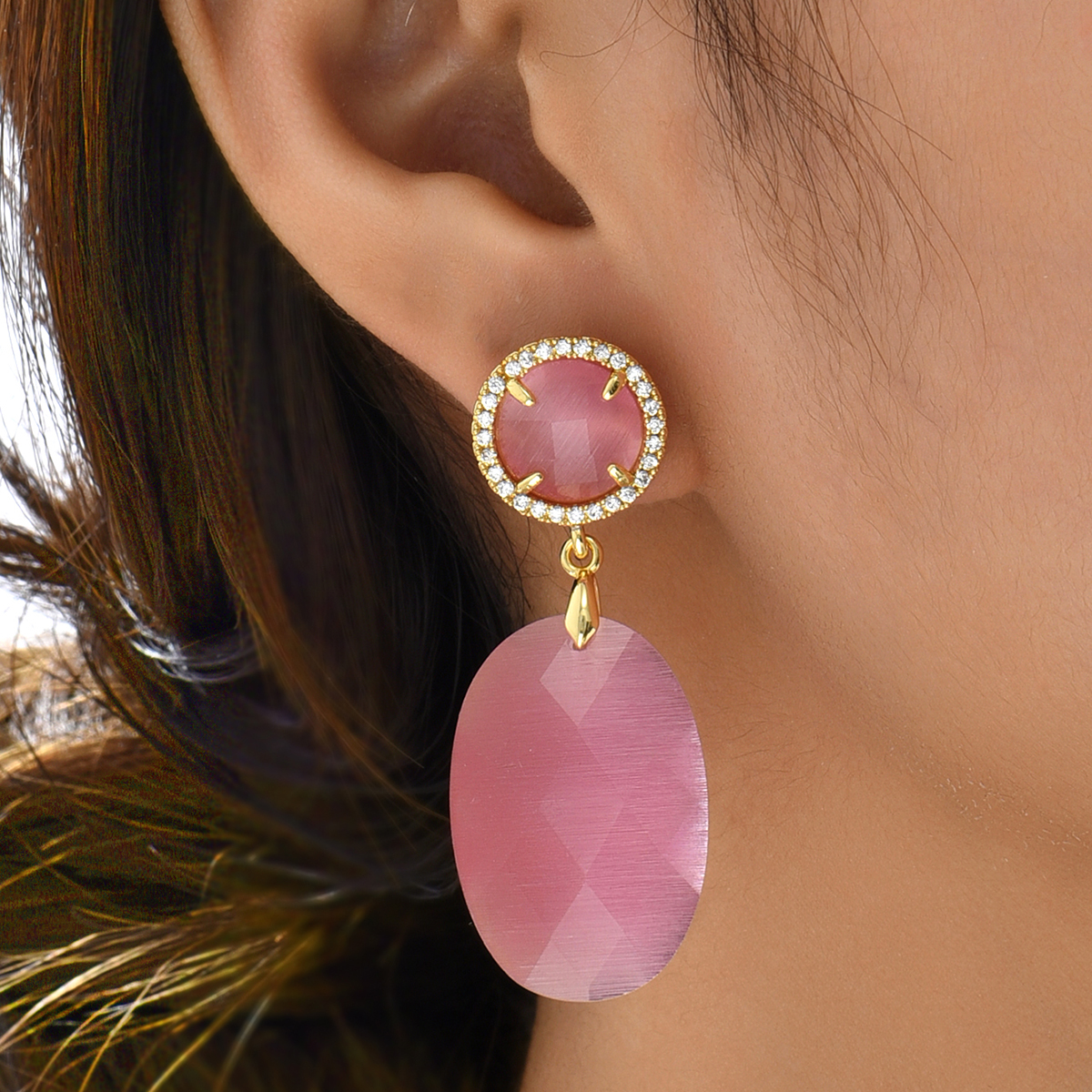 Fashion Pink Pendant Oval Copper Acrylic Drop Earrings display picture 2