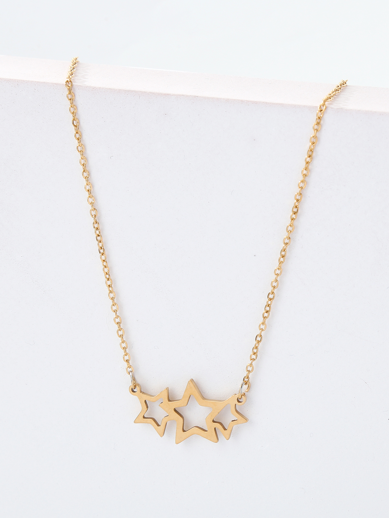 Fashion Stainless Steel 18k Gold Plating Star Shaped Pendant Three-dimensional Necklace display picture 3