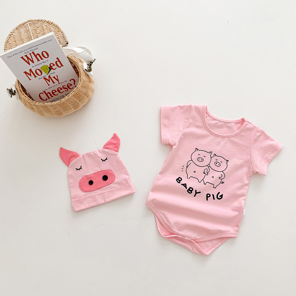 Cute Pinkpig Short Sleeved Romper Hat Two Piece Sets display picture 8