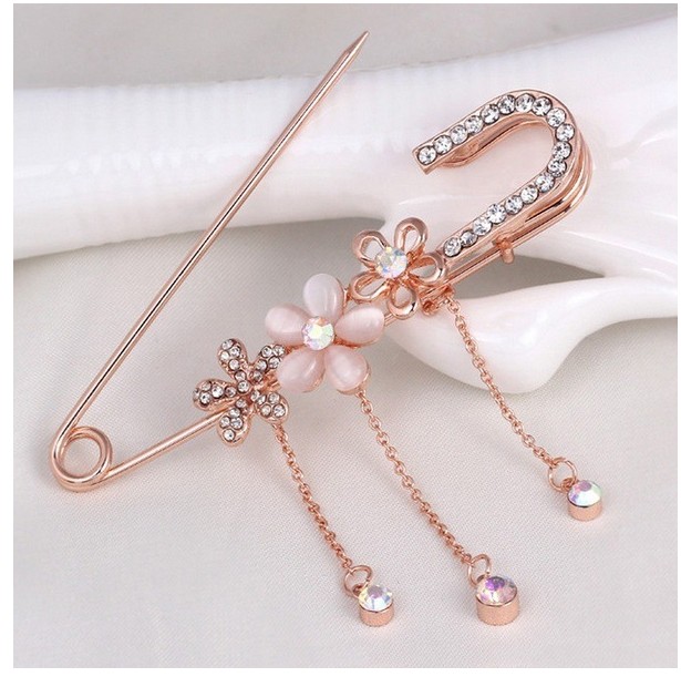 Fashion Sweet Diamond-embedded Opal Flower Shaped Tassel Brooch Women's display picture 5