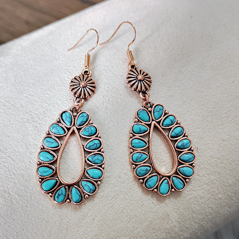 Retro Style Hollow Water Drop Shape Inlaid Turquoise Pendant Earrings display picture 2