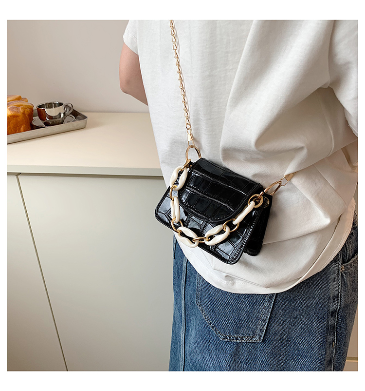 Women's Mini Pu Leather Streetwear Flip Cover Crossbody Bag display picture 7