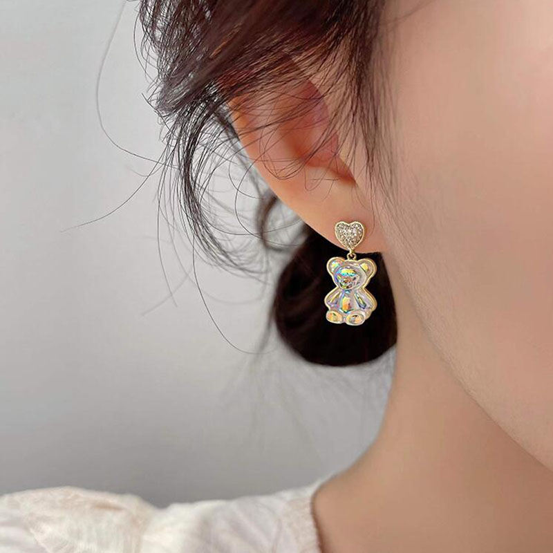 2022 New Fashion Cute Bear Heart Shape Alloy Earrings display picture 4