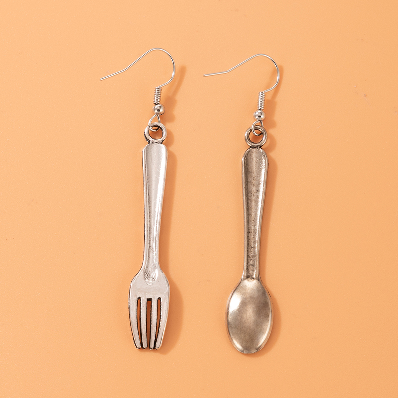 Simple New Style Spoon Fork Geometric Asymmetric Tableware Pendant Earrings display picture 3