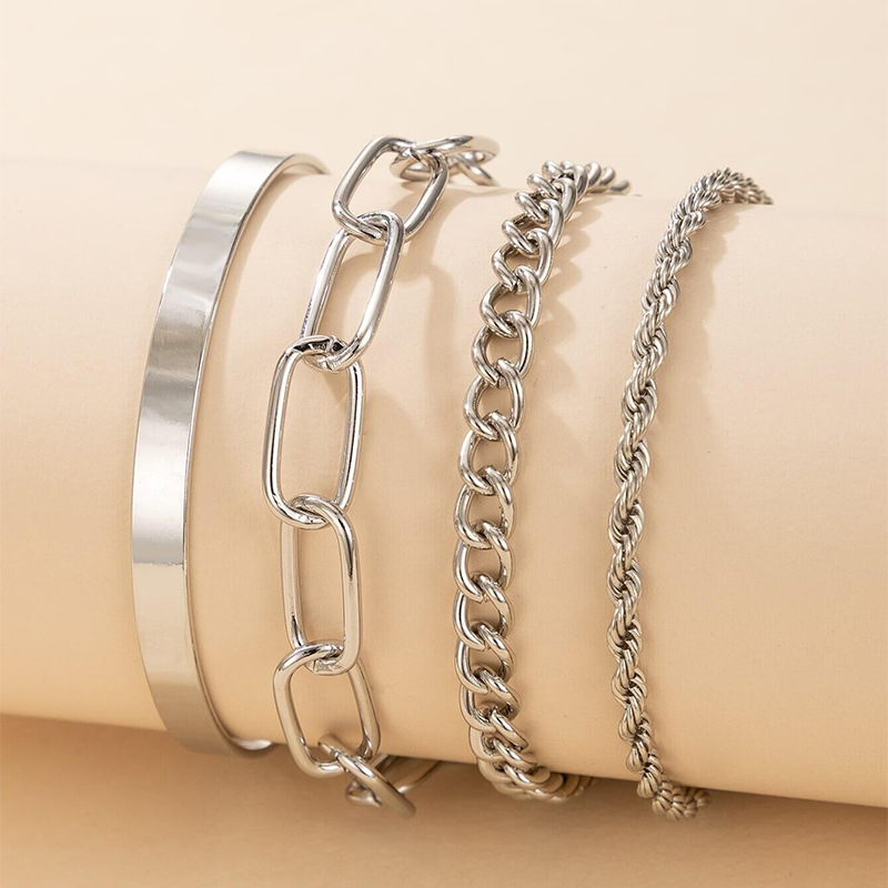 Fashion Silver Chain Bracelet Four-piece Alloy Simple Bracelet Multiple Set display picture 2