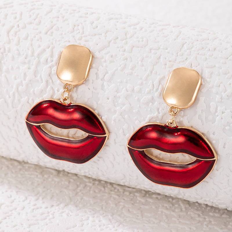 New Style Geometric Hollow Red Dripping Oil Lip Pendant Earrings display picture 3